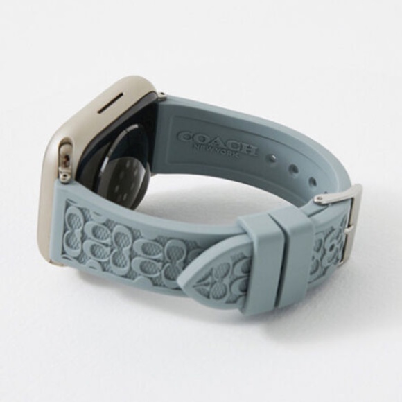 NEW Coach Apple Watch Band Blue NIB - Picture 3 of 9